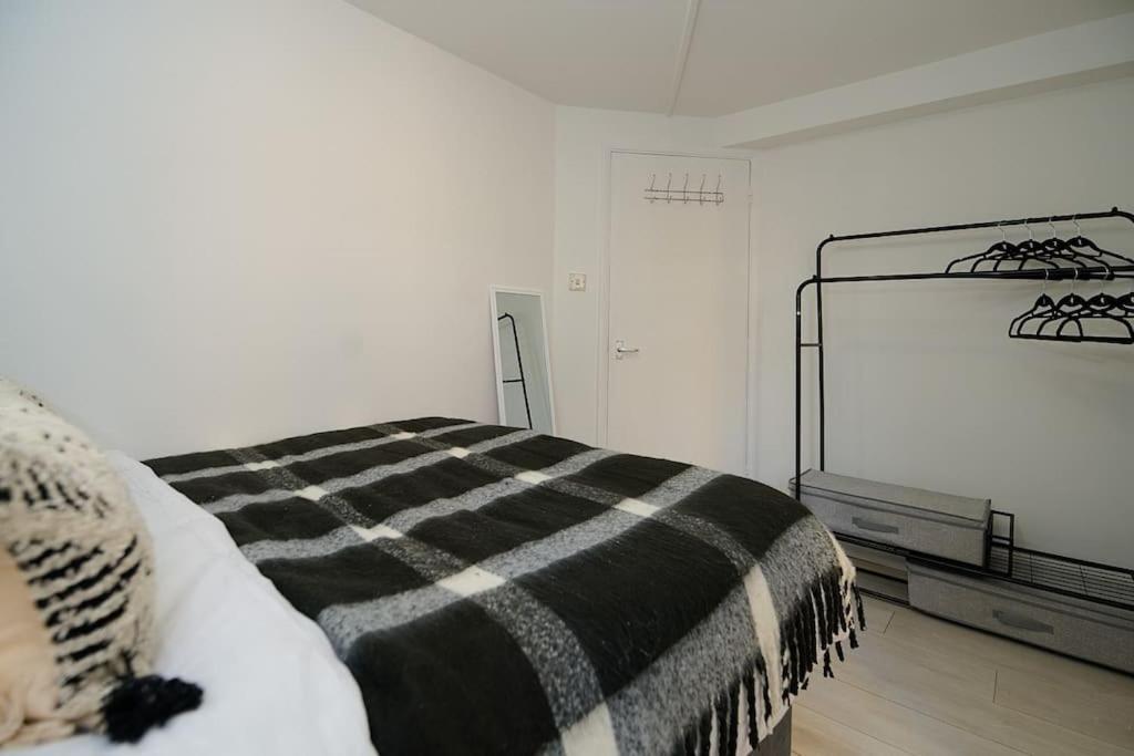 Fabulous 3 Bed Nw London Apartment With Private Garden Exterior foto
